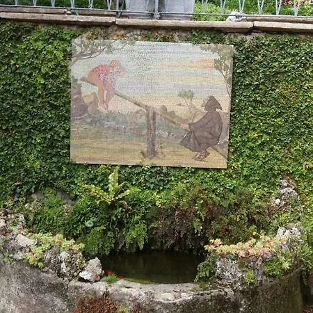 Nyaraló Emma *